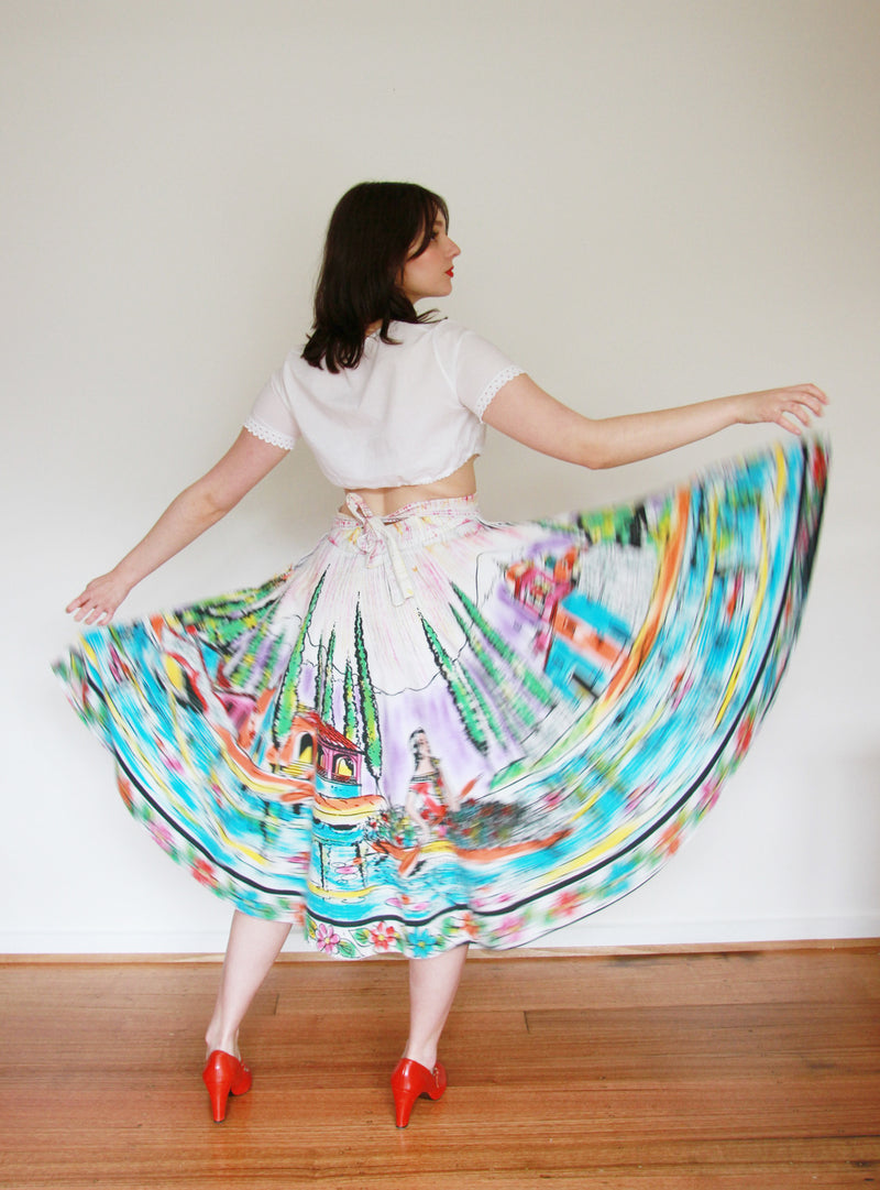 Vintage 1950s Mexican Hand Painted Novelty Print Skirt / Large