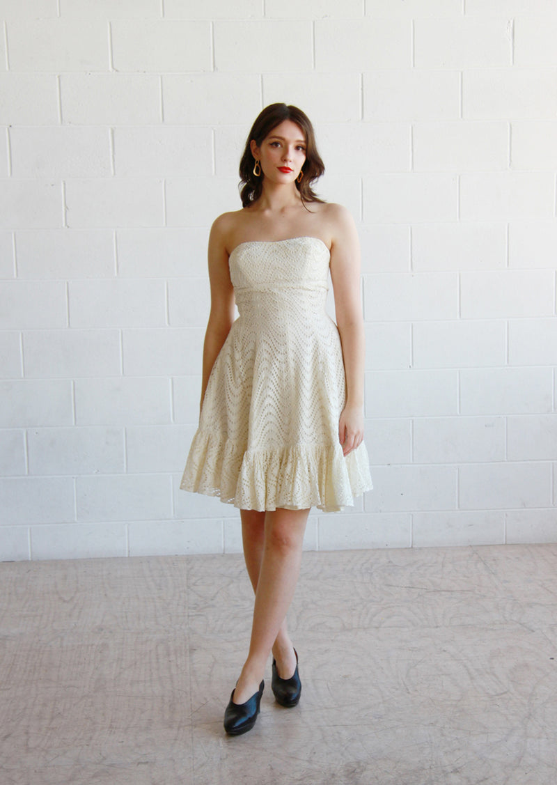 Vintage 1950s Ivory Cream Eyelet Dress / The ELLA Dress / XS/Small Sarah & Ludo Vintage 1950s Ivory Cream Eyelet Dress / The ELLA Dress / XS/Small Sarah & Ludo