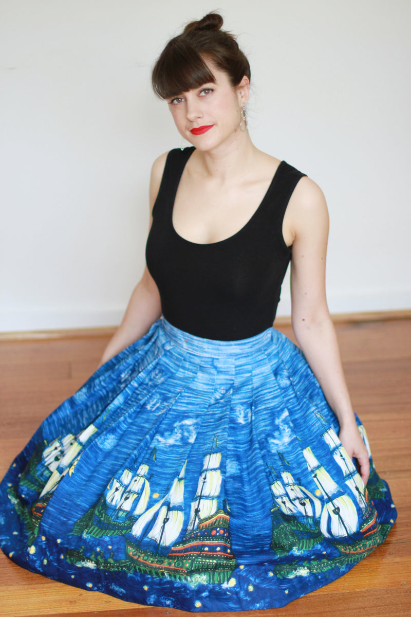 Vintage 1950s Starry Night Novelty Print Skirt / S/M