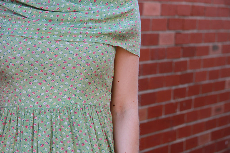 Vintage 1940s Green Daisy Floral Dress / S