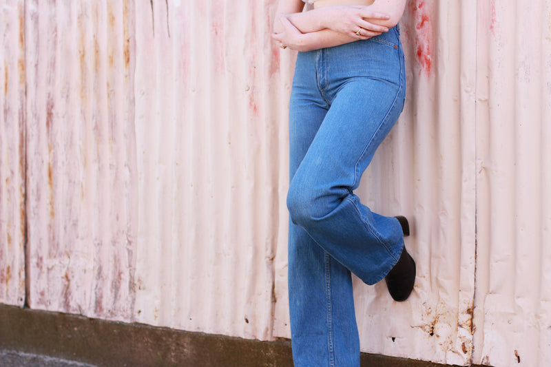 Vintage 1970s LEVI'S Wide Leg Jeans / Big E / RARE / 27" / Small